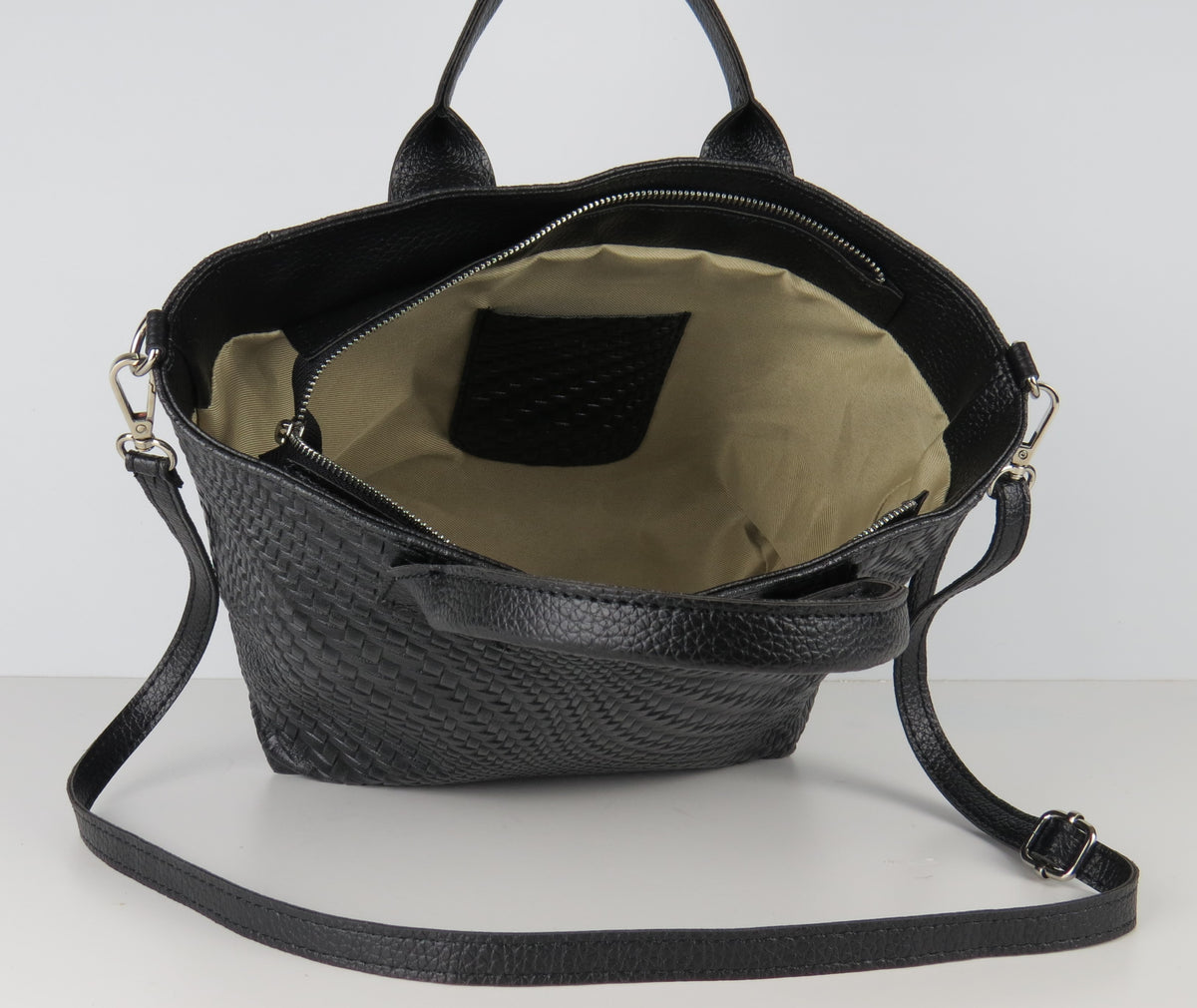 Black Leather Structured Handbag Shoulder Tote Grab Bag